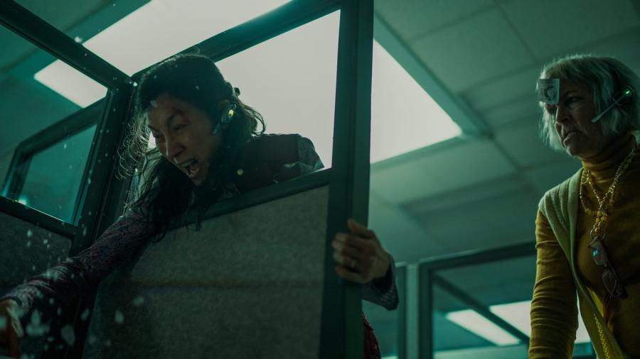 TODO EN TODAS PARTES AL MISMO TIEMPO